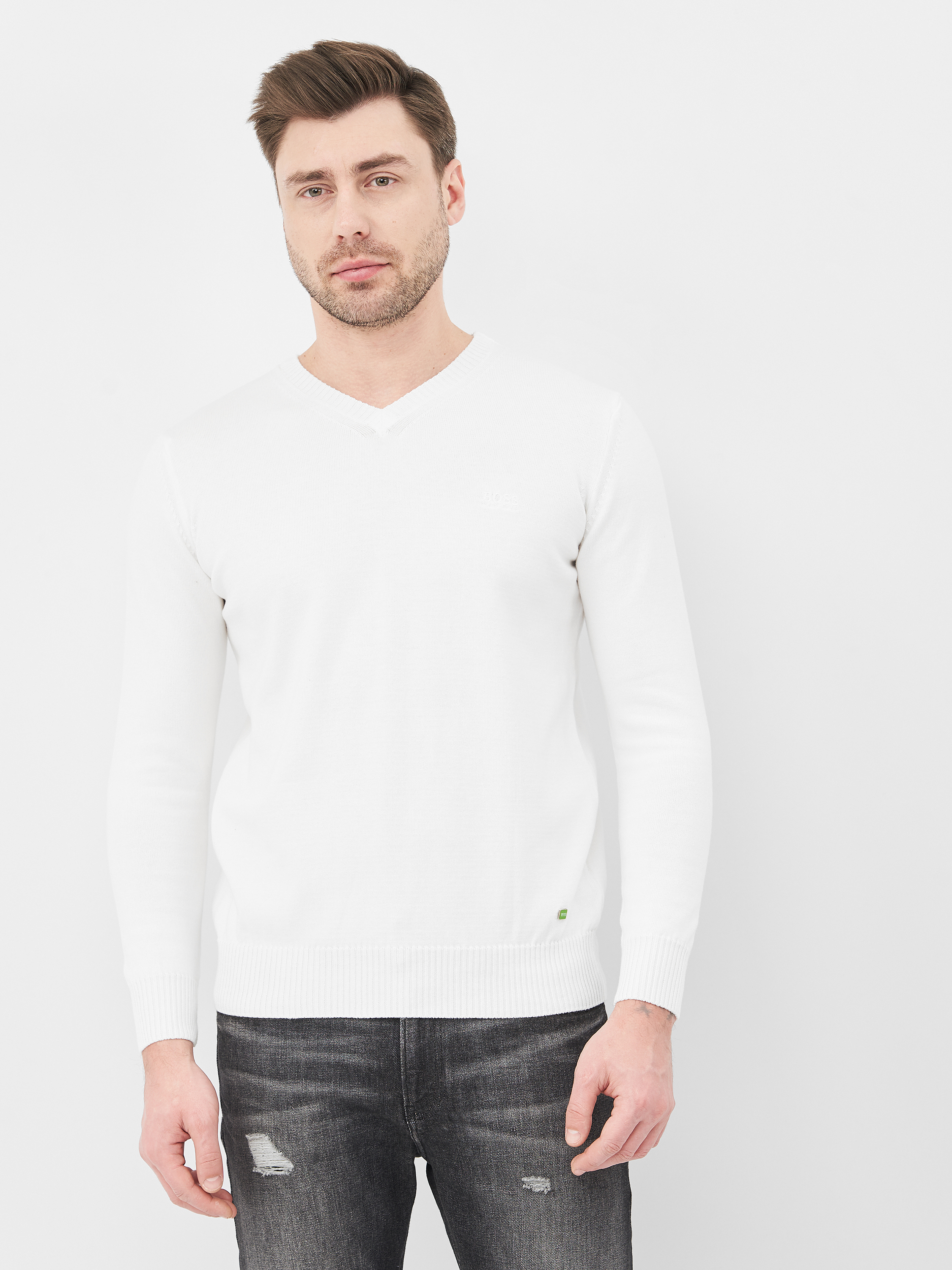 

Пуловер Hugo Boss 10397.41 M (46) Белый
