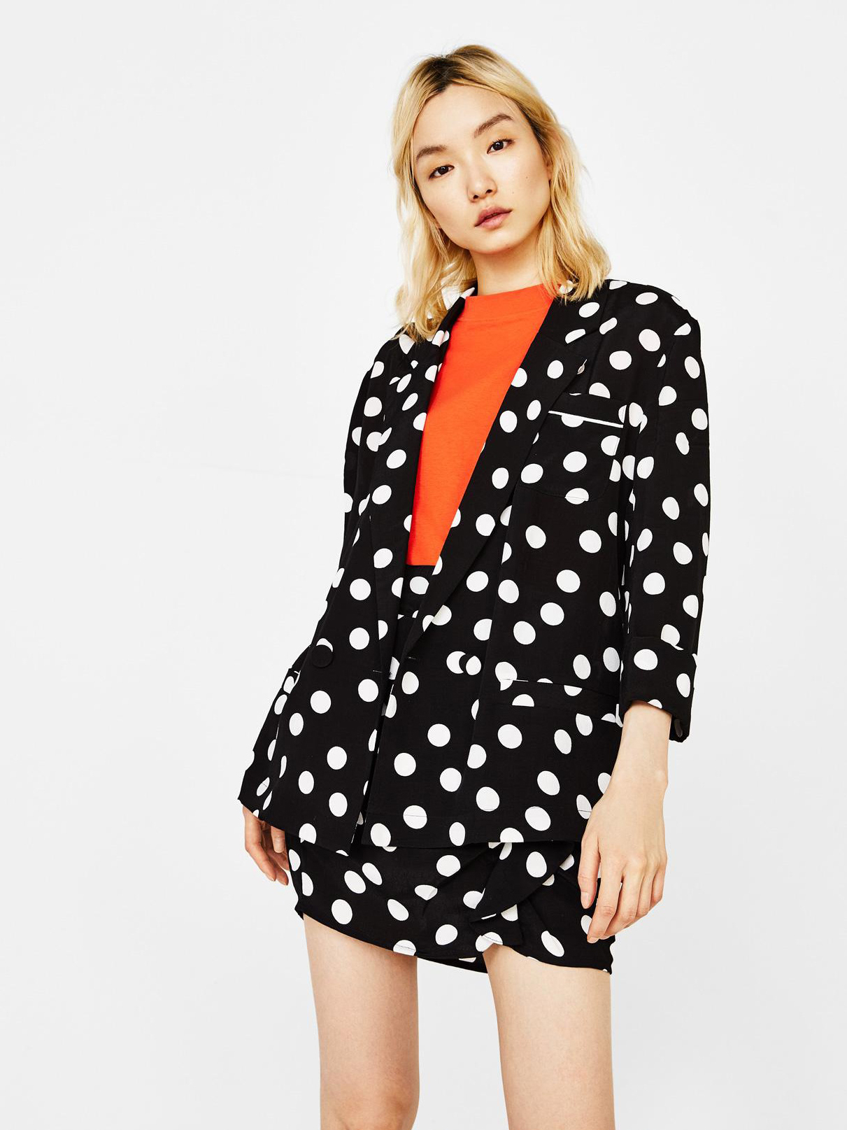 

Жакет Bershka 1027-168-800-AANX XS Черный с белым