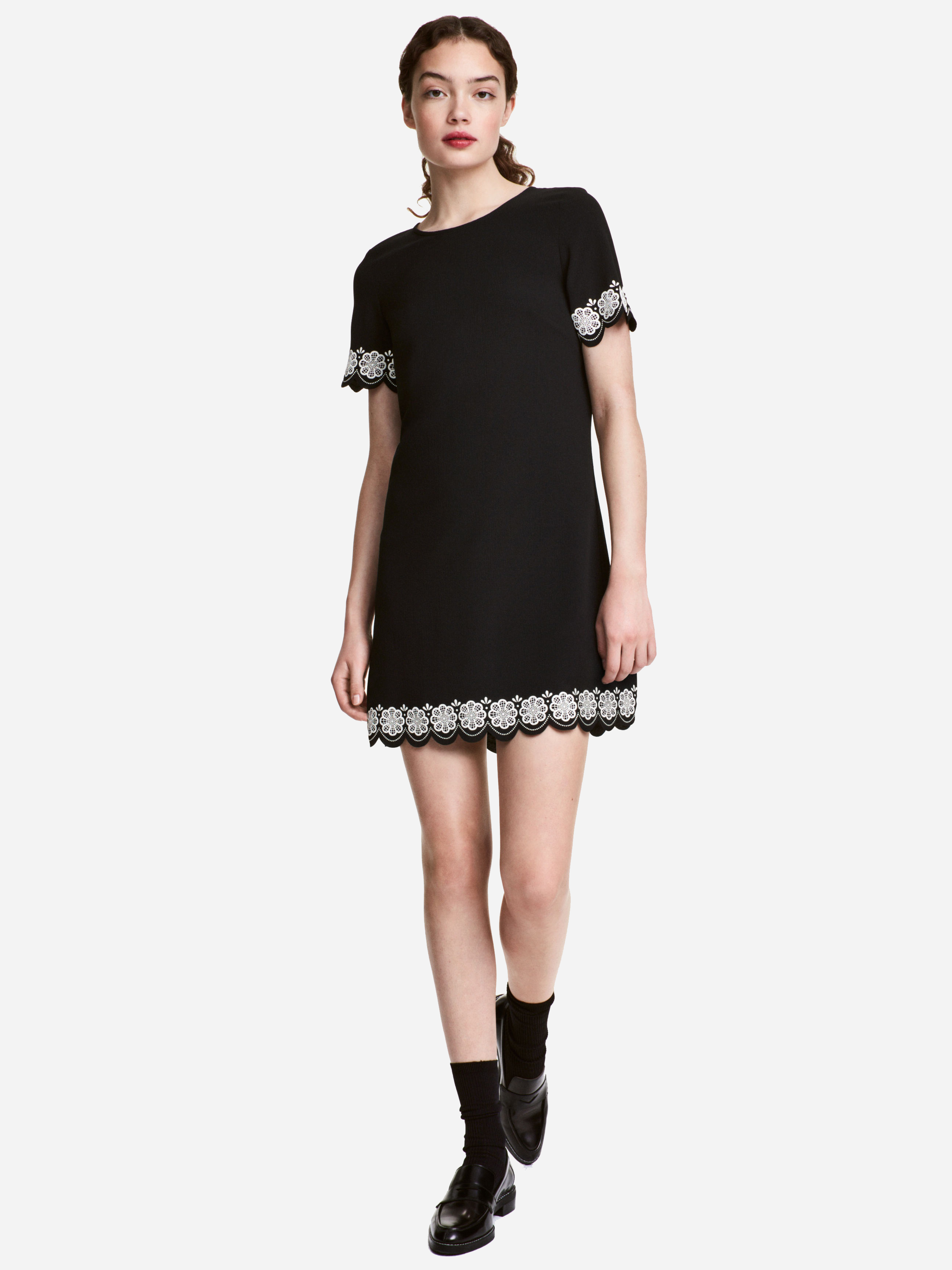 

Платье H&M 4608435-ACRV 36 Черное с белым
