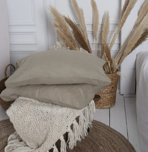 

Крафтова наволочка Luxury Linen на блискавці льон 50*75 см 2шт Almond