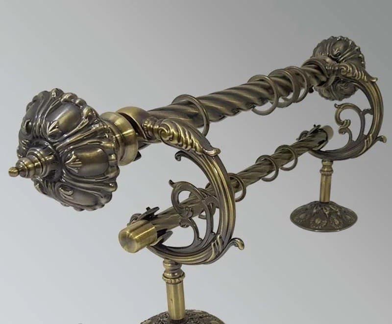 

Карниз Metal decor для штор металлический 25/19мм Антик витая бронзовая труба 2 метра 40 см