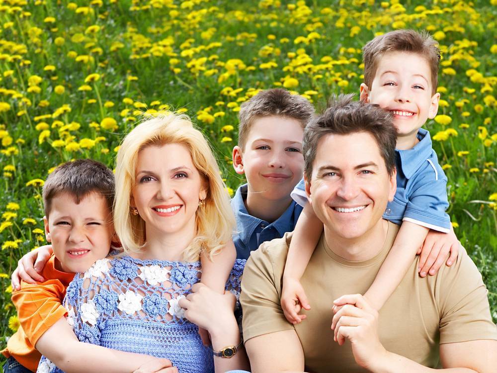 

Картина на холсте LaPrint Семья 120х80 см