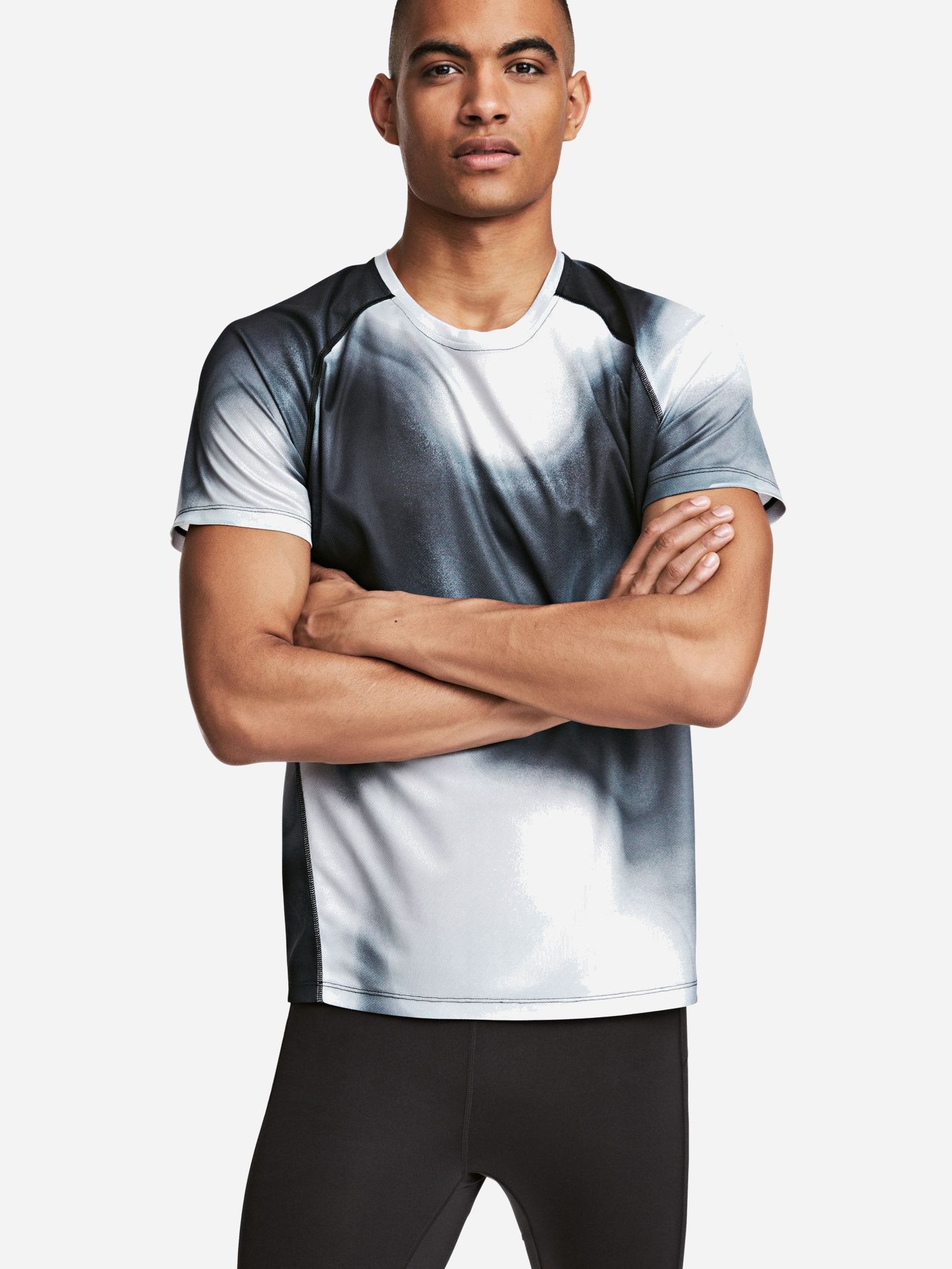 

Футболка H&M Sport 421387RP21 M Серая с черным