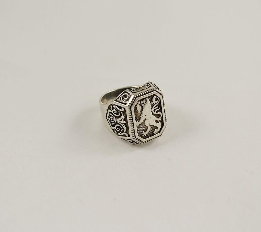 

Кольцо пежо Maxi Silver 4444 SE, размер 18.5
