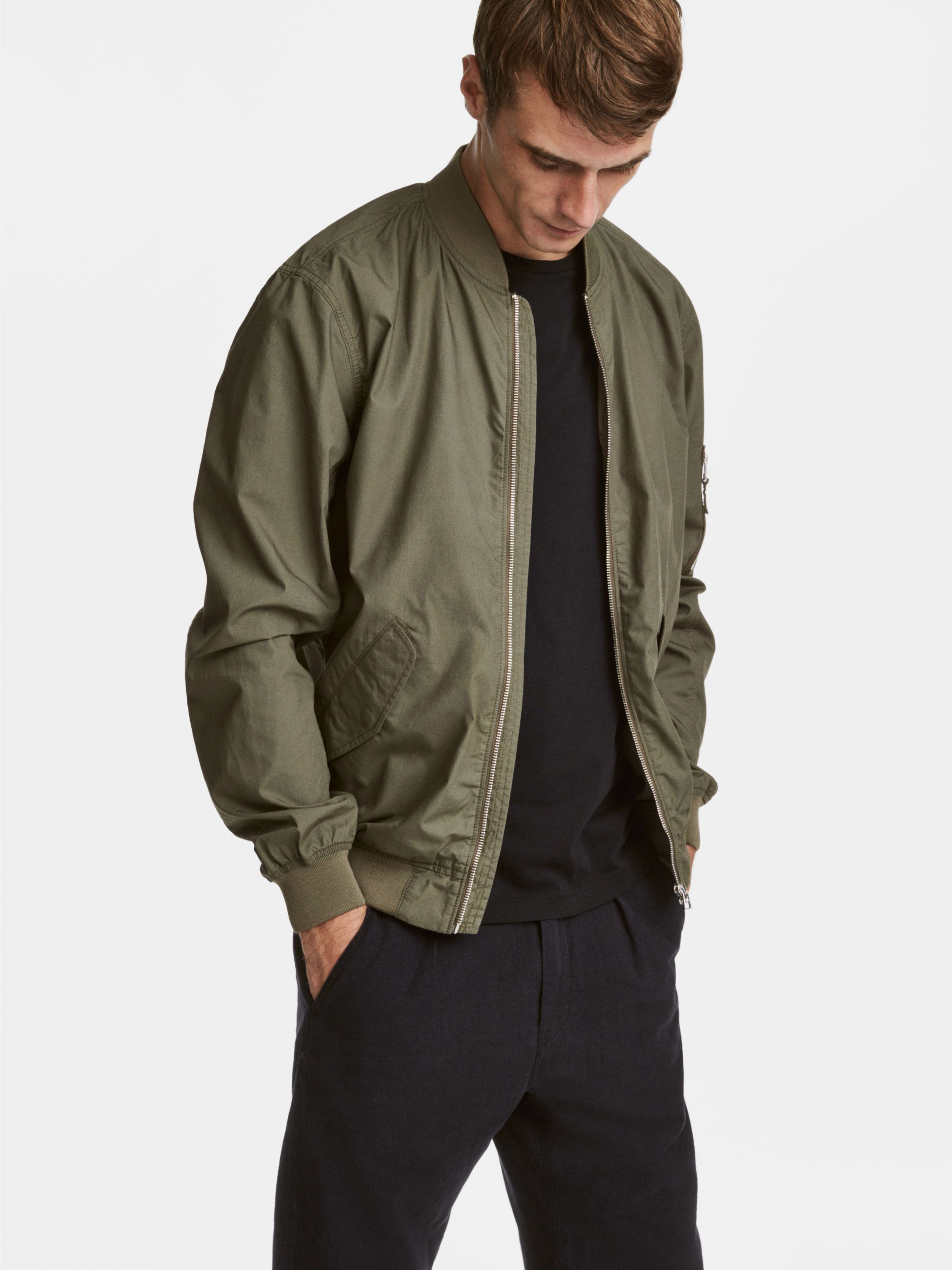 

Бомбер H&M 4671916-ACYC M Хаки