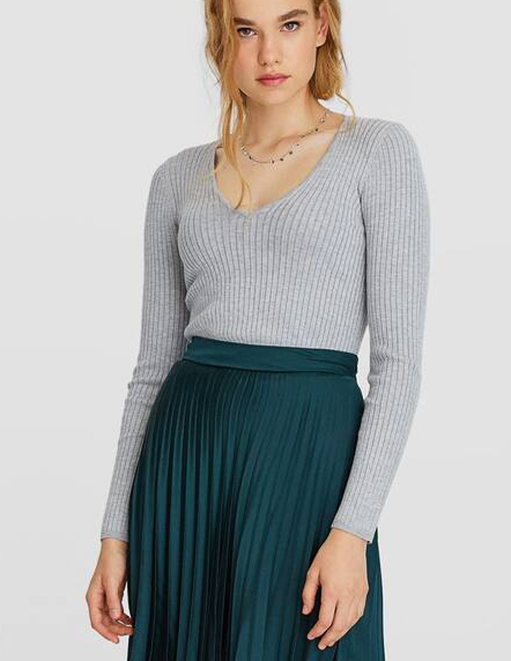 

Свитер Stradivarius Ж1052367 (5063/713/210) цвет серый L