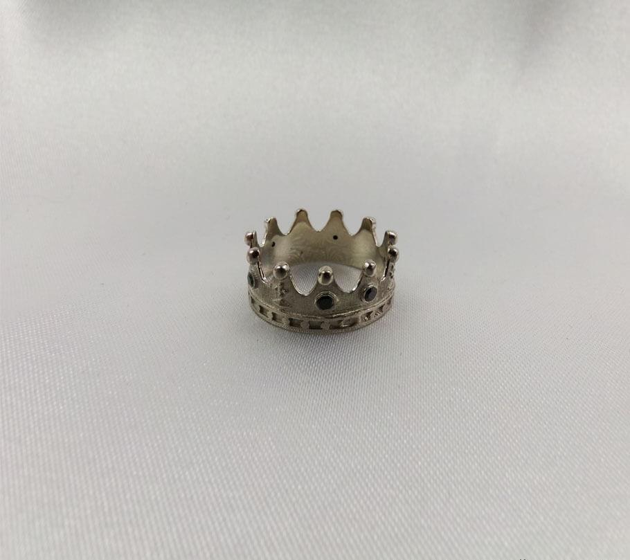 

Корона с черными камнями Maxi Silver 5294 SE, размер 15.5