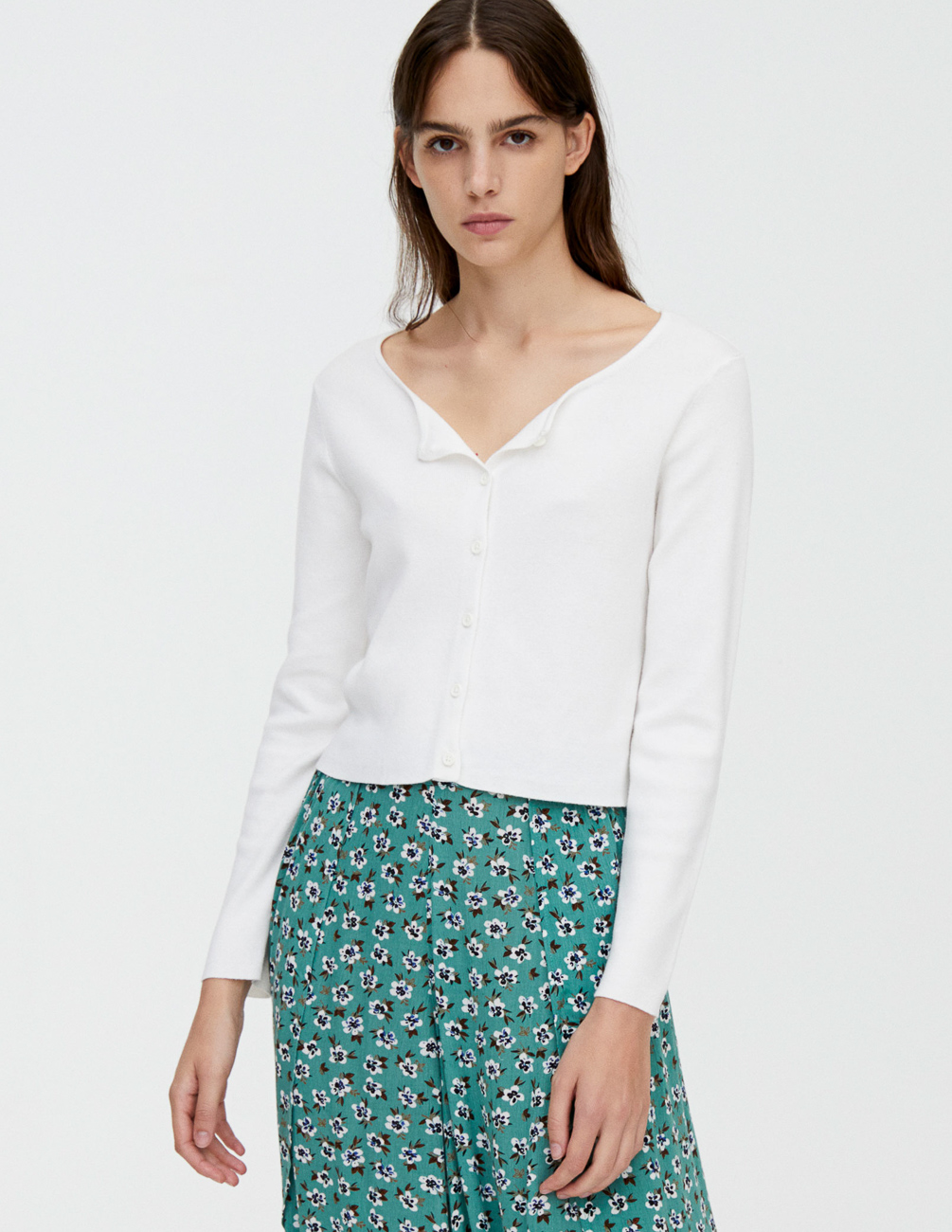 

Кардиган PULL & BEAR Ж1055912 (9582/301/712) цвет белый L