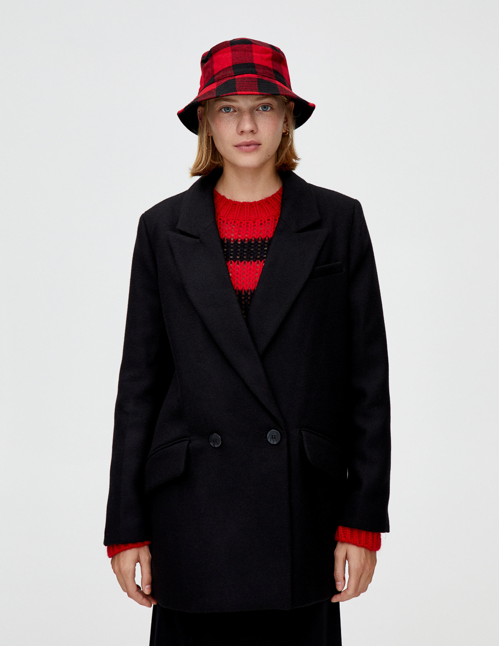 

Пальто PULL & BEAR Ж1055779 (9750/300/800) цвет черный M