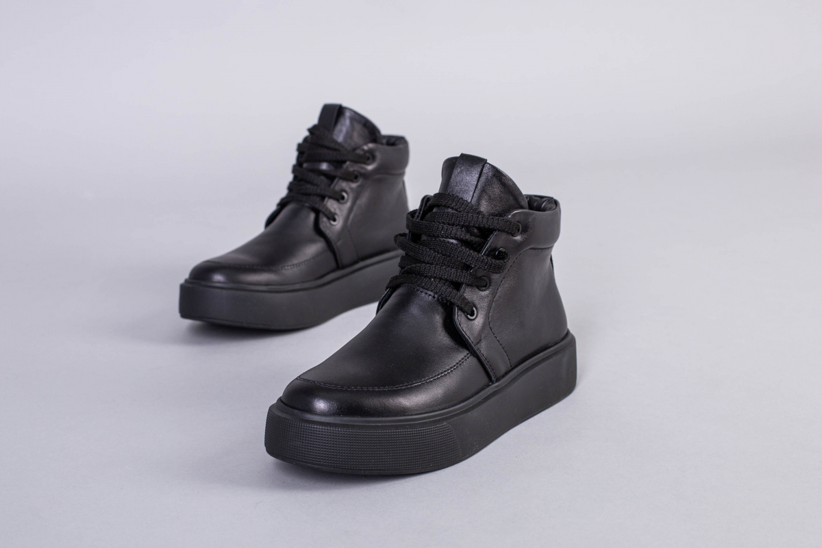 

Черевики жіночі шкіряні на шнурках LuxuryShoes 7371-1д/41 Чорні