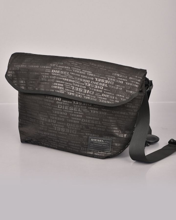 

Сумка Diesel Черный One size 2000001593363