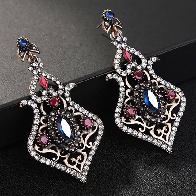 

Винтажные серьги Венецианские DiaDemaGrand Медный с разноцветным камнем (1117136-21-13)