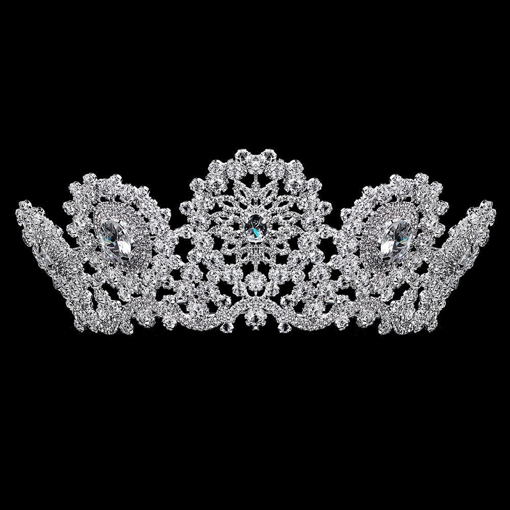 

Диадема Конкурсная DiaDemaGrand Серебряный с белым камнем (0716174-15-2)