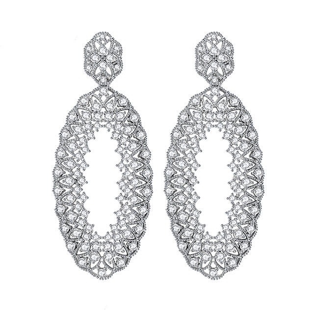 

Серьги Каменные завитушки DiaDemaGrand Серебряный с белым камнем (081681-15-2)