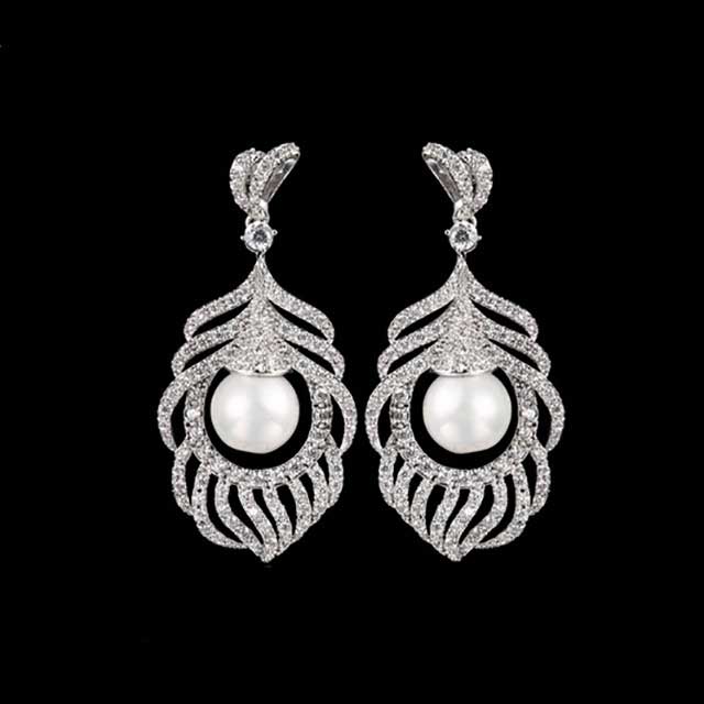 

Серьги Жемчужное перо DiaDemaGrand Серебряный с белым камнем (00715230-15-2)