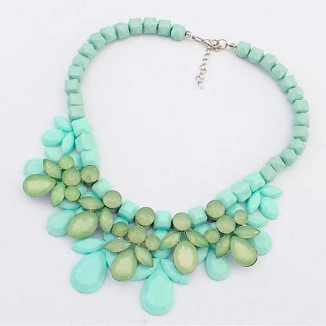 

Колье Весеннее DiaDemaGrand Мятный (011571153-23)