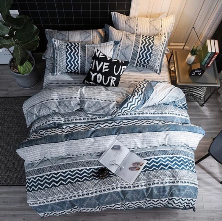 

Простынь MirSon Бязь Premium 18-822 Margo 240х260 см