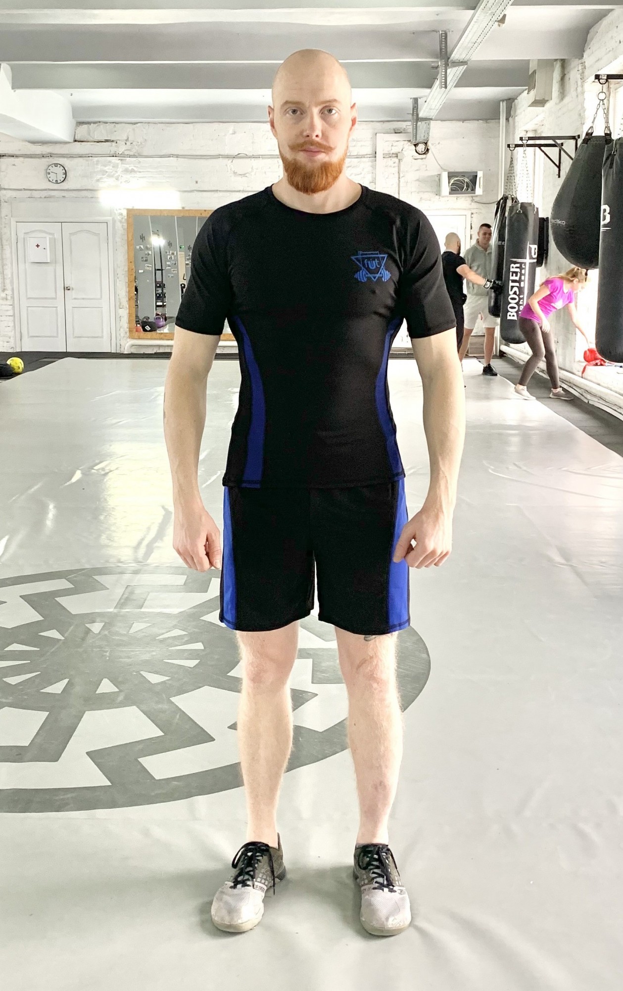 

Спортивный мужской набор (Рашгард шорты) Armm B-black 1 0 FitU M Черный