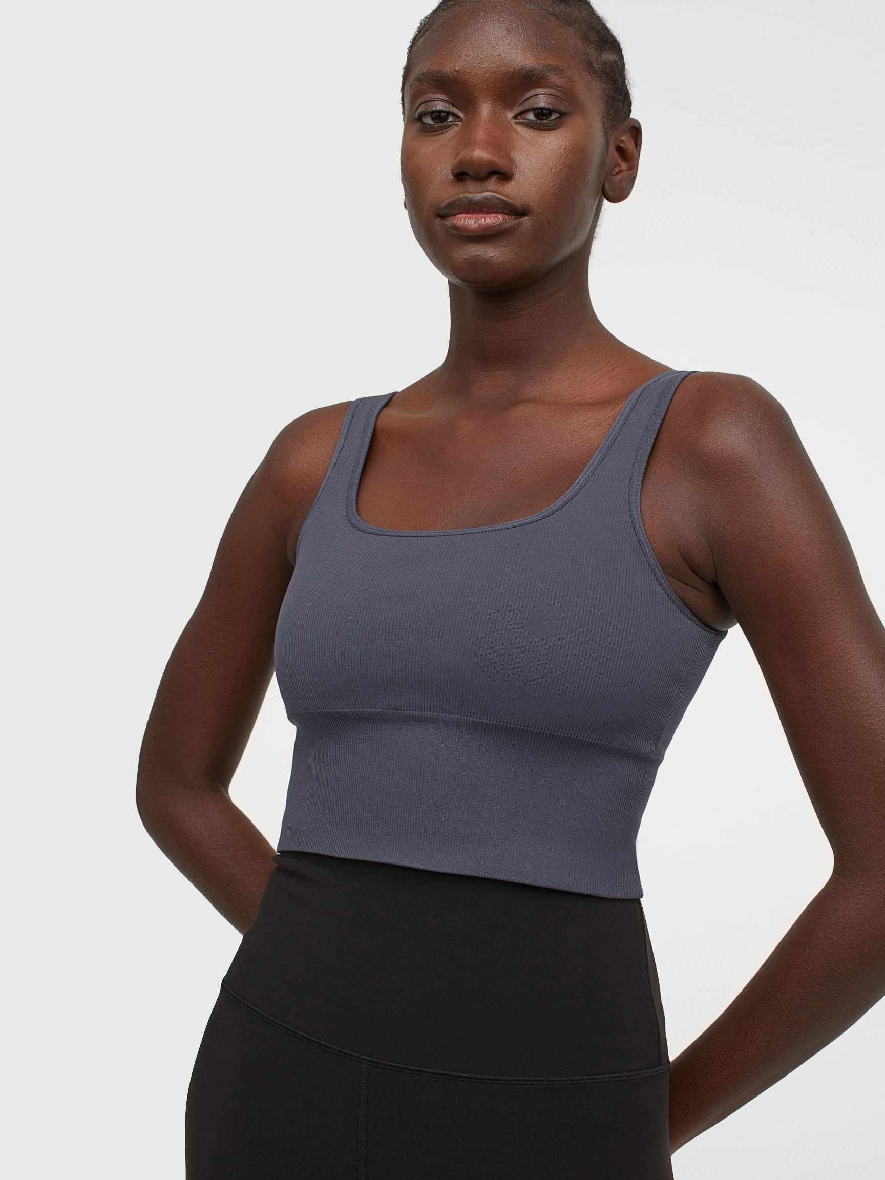 

Спортивный топ H&M Sport 8521742dm S Темно-серый