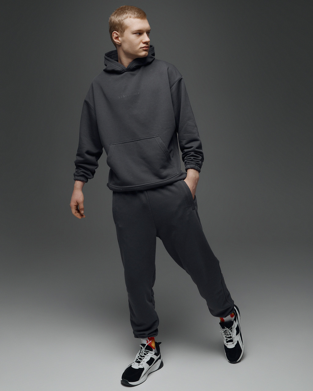 

Спортивный костюм оверсайз Over Drive Scale 2.0 графитовый, Спортивный костюм оверсайз Over Drive Scale 2.0 графитовый S