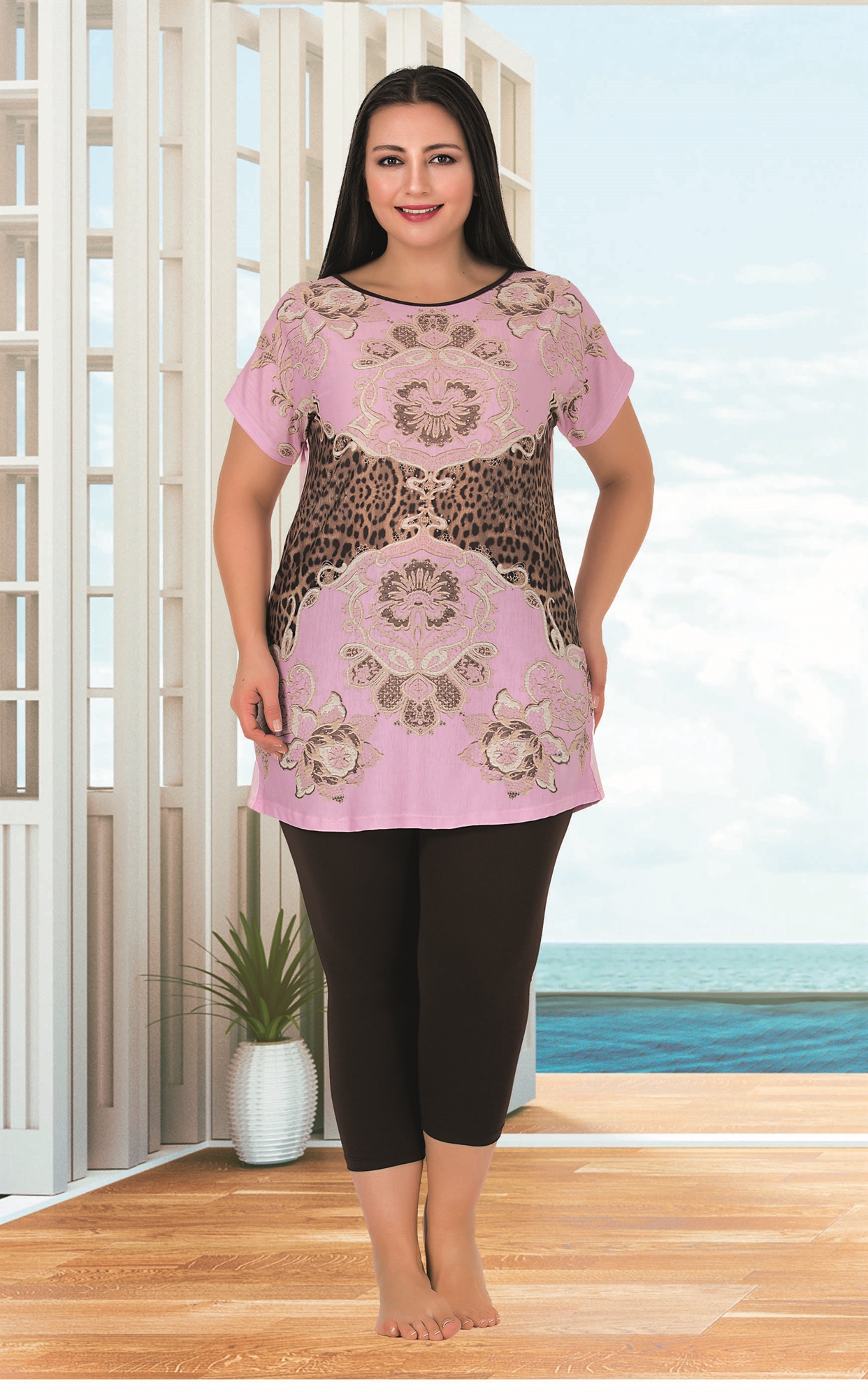 

Комплект футболка та капрі великий розмір Lady 263 3XL Мультицветной