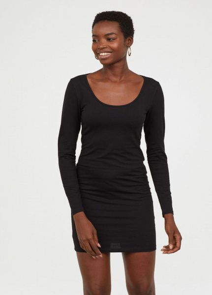 

Платье H&M M черное (1096-083)