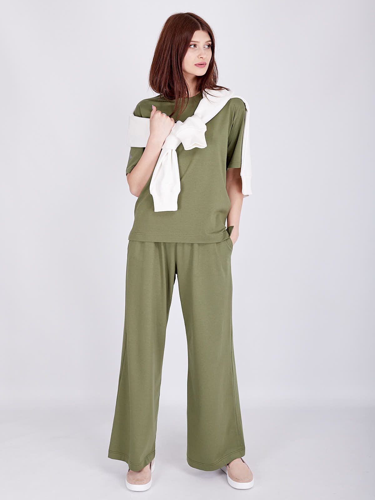 

Брюки женские Fromus широкие модал XL(48) Оливковый 2458-36