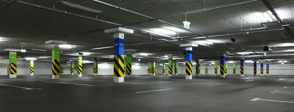 

Картина на холсте LaPrint Парковка 90х60 см