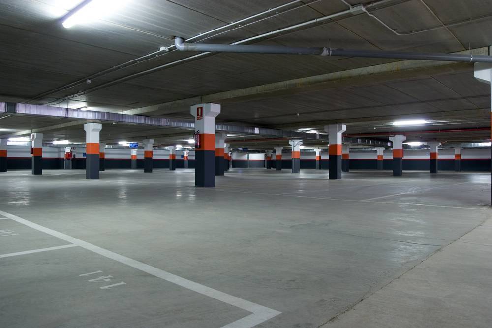 

Картина на холсте LaPrint Парковка 90х60 см
