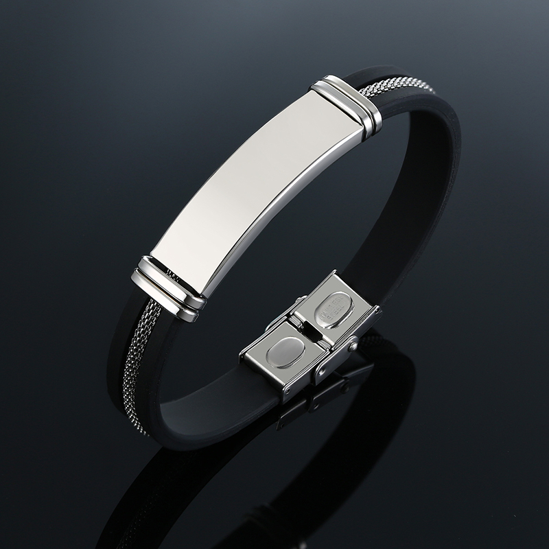 

Мужской кожаный браслет BroBand Smooth c серебряной вставкой 21.5см (BB-FIVE-BLACK-SILVER-20-5-M)