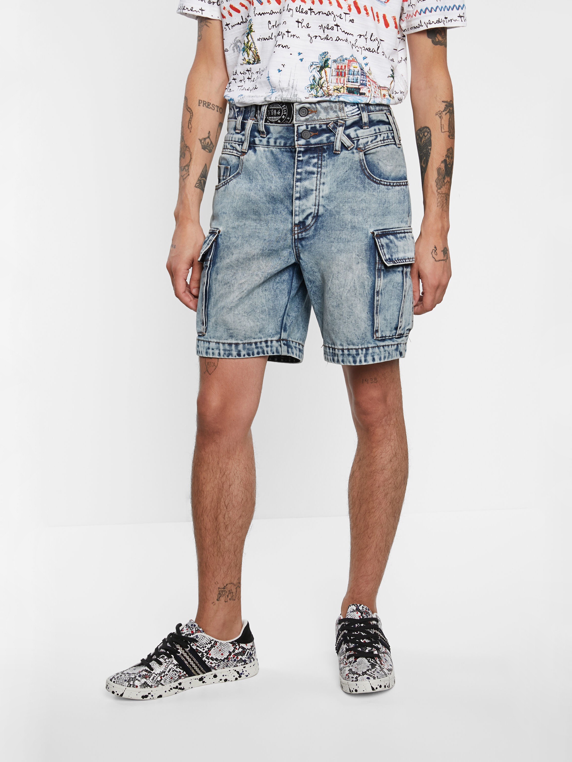 

Джинсовые шорты Desigual 21SMDD01-5053 30