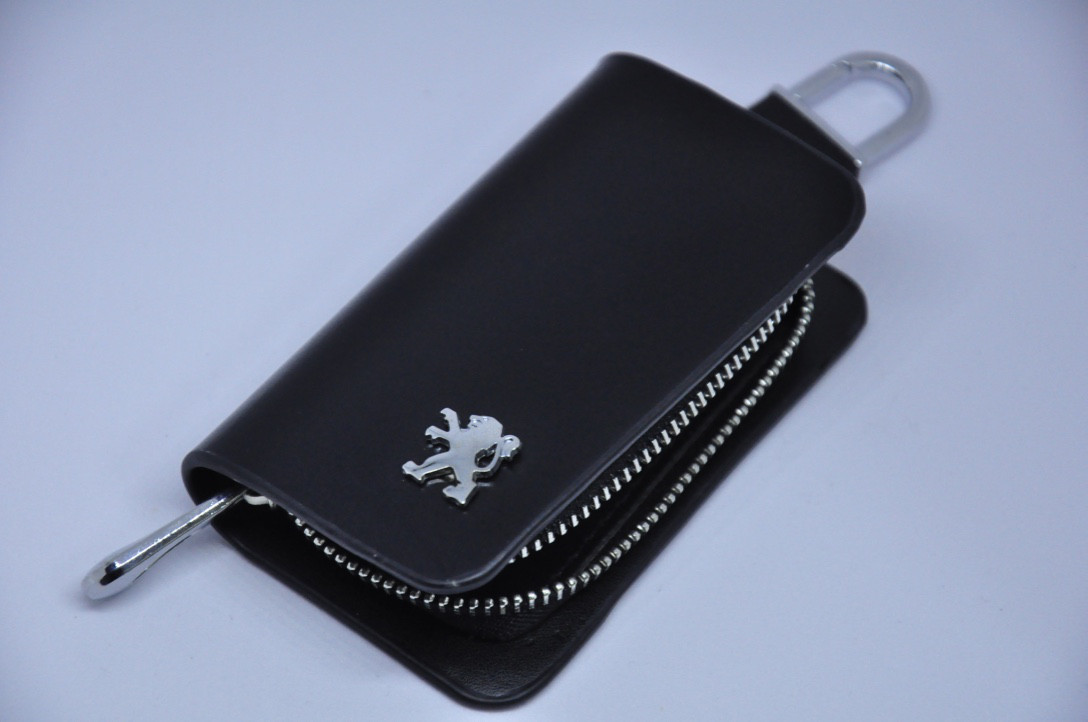 

Ключница для авто KeyHolder PEUGEOT Черная