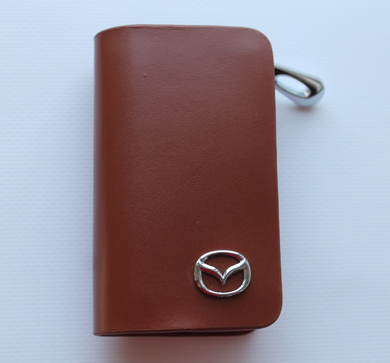 

Ключница для авто KeyHolder MAZDA Коричневая