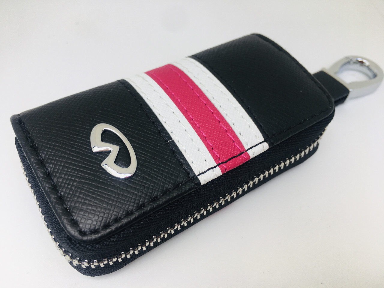 

Ключница для авто KeyHolder Prestige Car INFINITI Черно-белая с красным