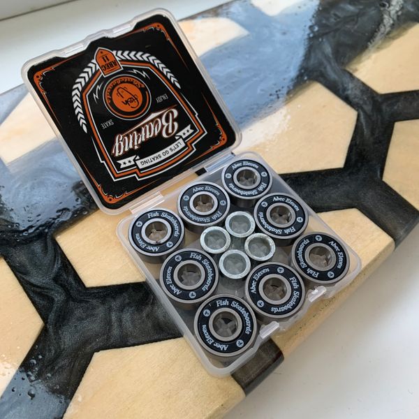 

Подшипники и втулки для скейтборд, пенни борд, роликов, самокатов Fish Skateboards Premium abec11 (po3)