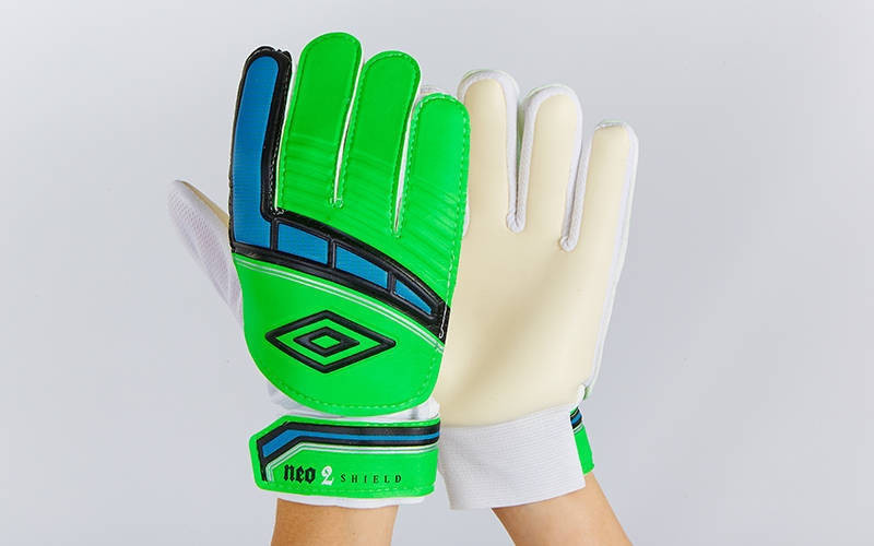 

Перчатки вратарские юниорские Umbro FB-838-4 (9)