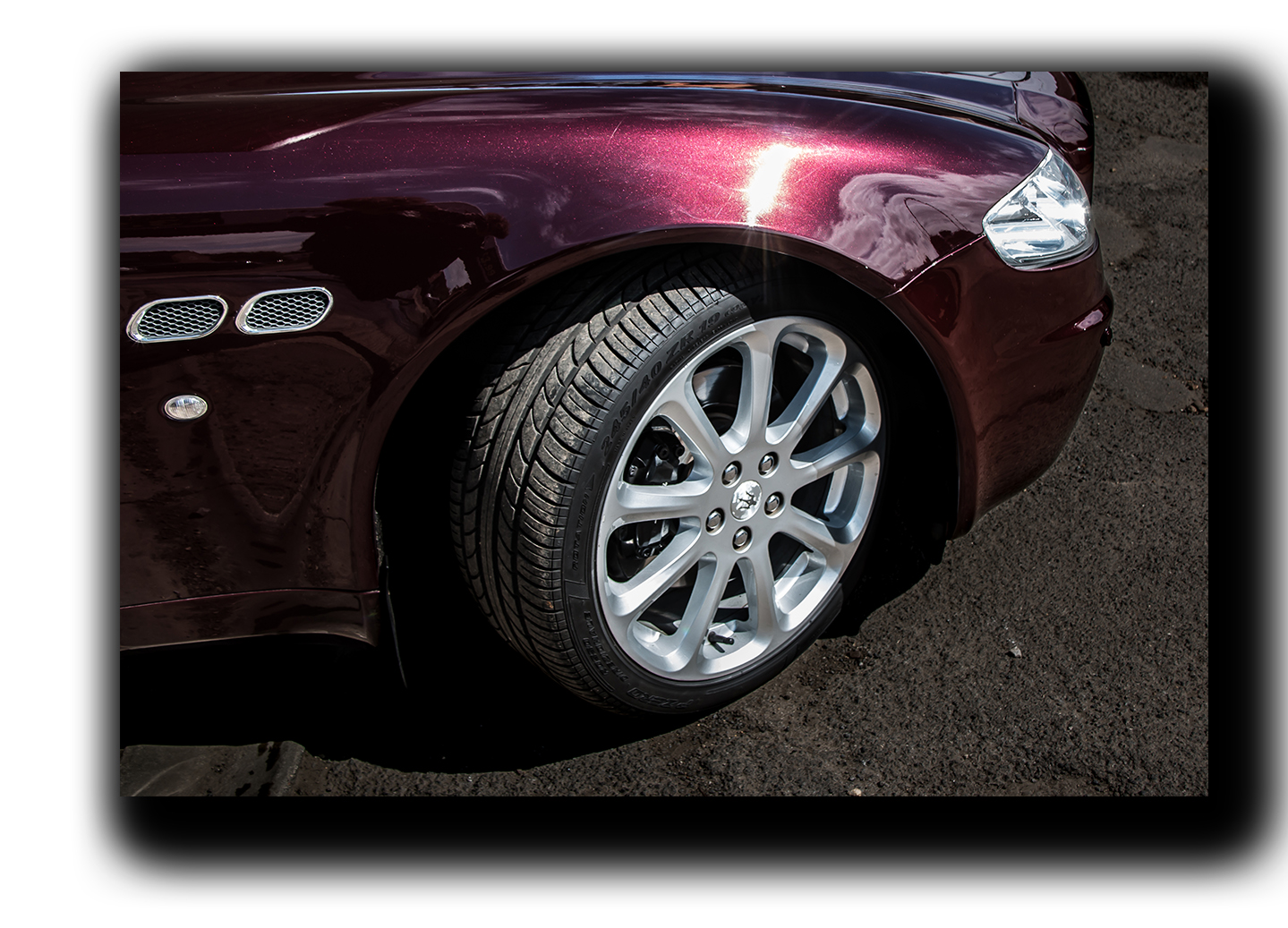 

картина на холсте Maserati Quattroporte спортивный седан Hotel Arizona HD 59 см x 102 см