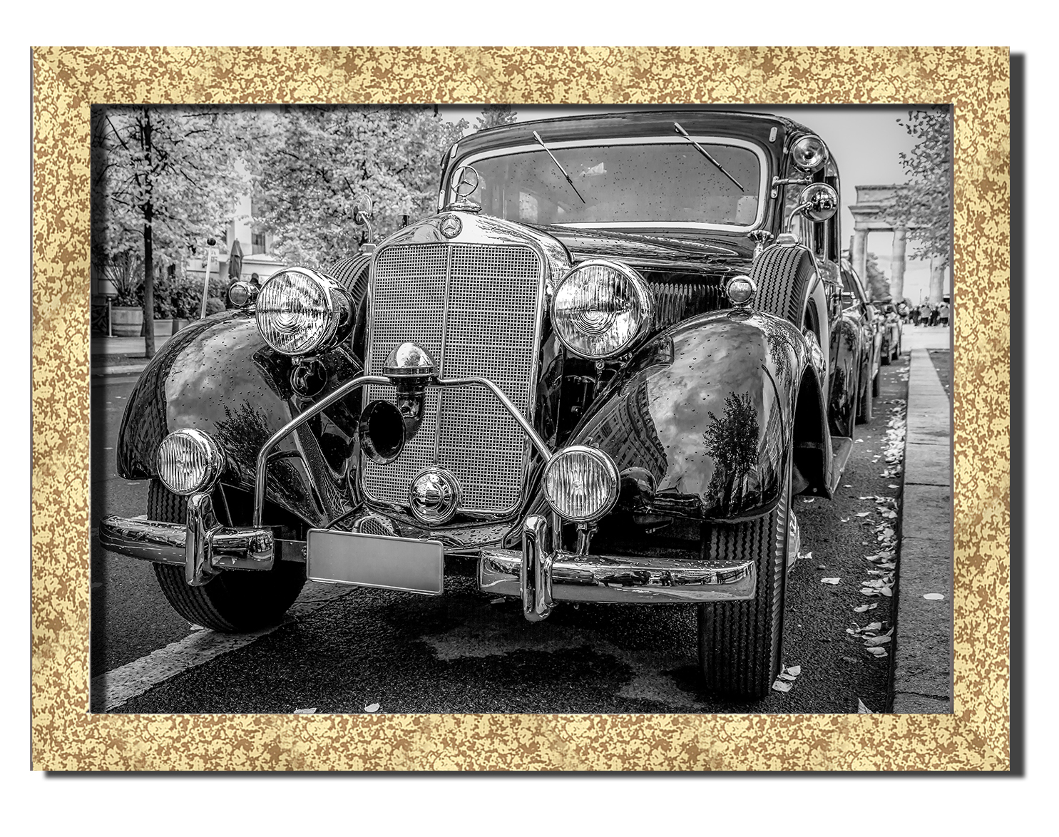 

Golden frame картина на файн-арт бумаге Исторический автомобиль Daimler Benz старинные ретро винтажные авто Hotel Arizona HD 31 см x 41 см