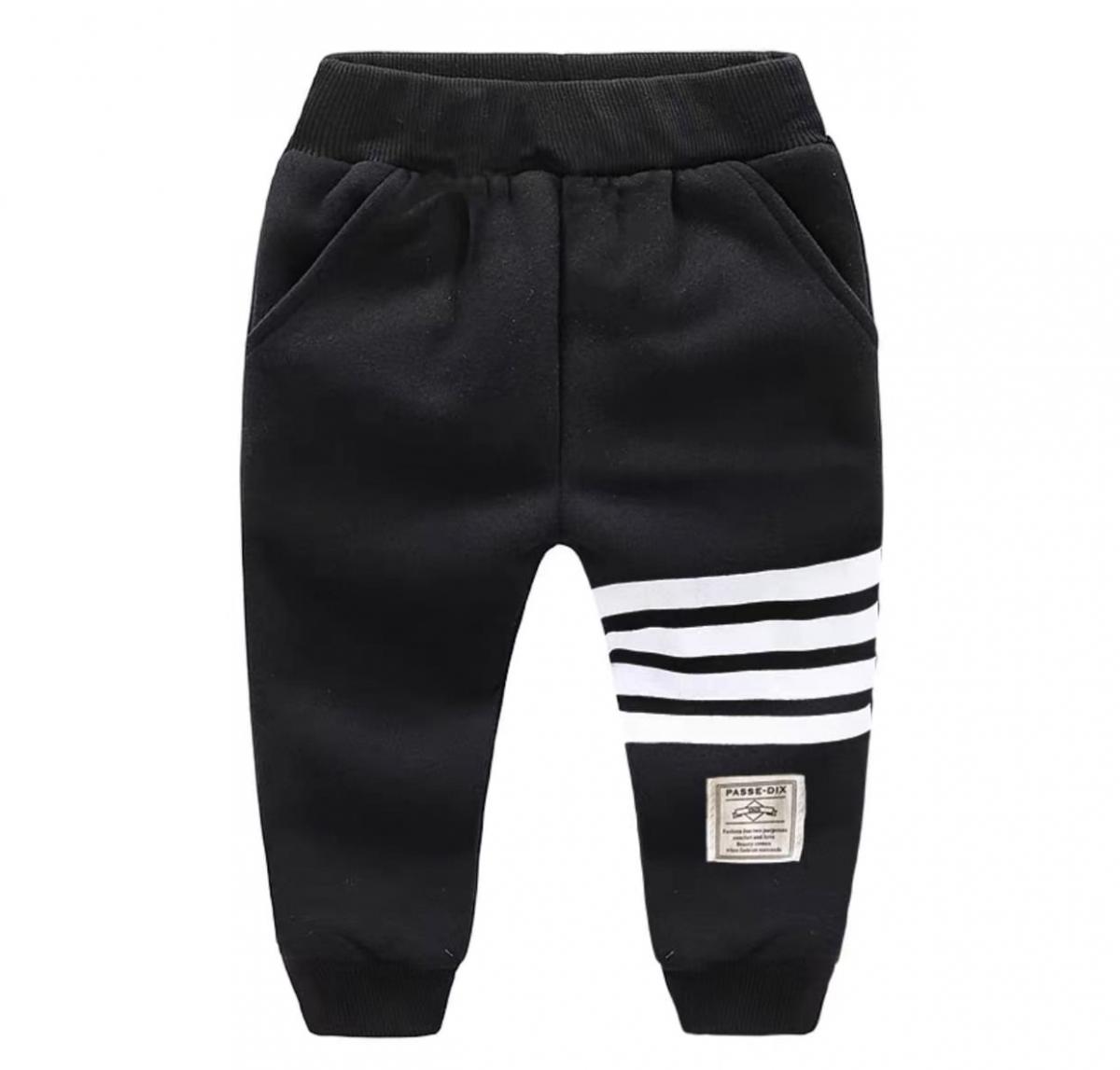 

Спортивные штаны чёрные с полосками 140 см (Шт2626)