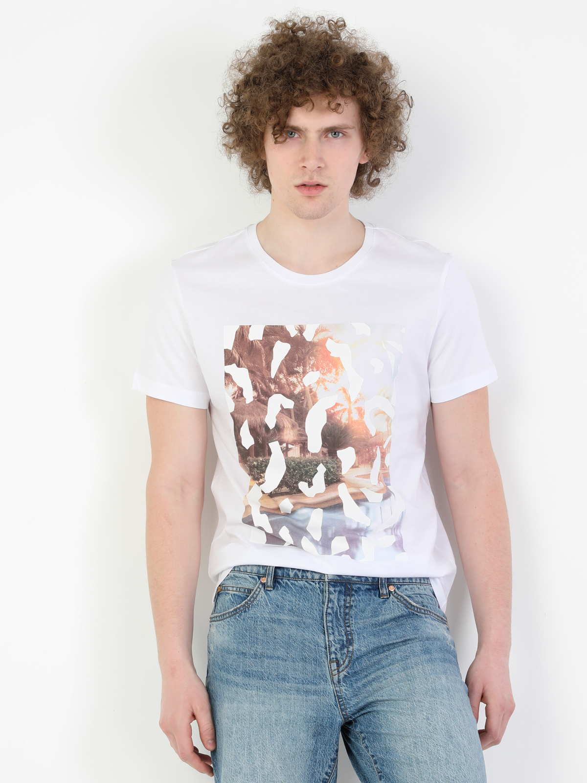 

Футболка Colin's CL1048239WHT S