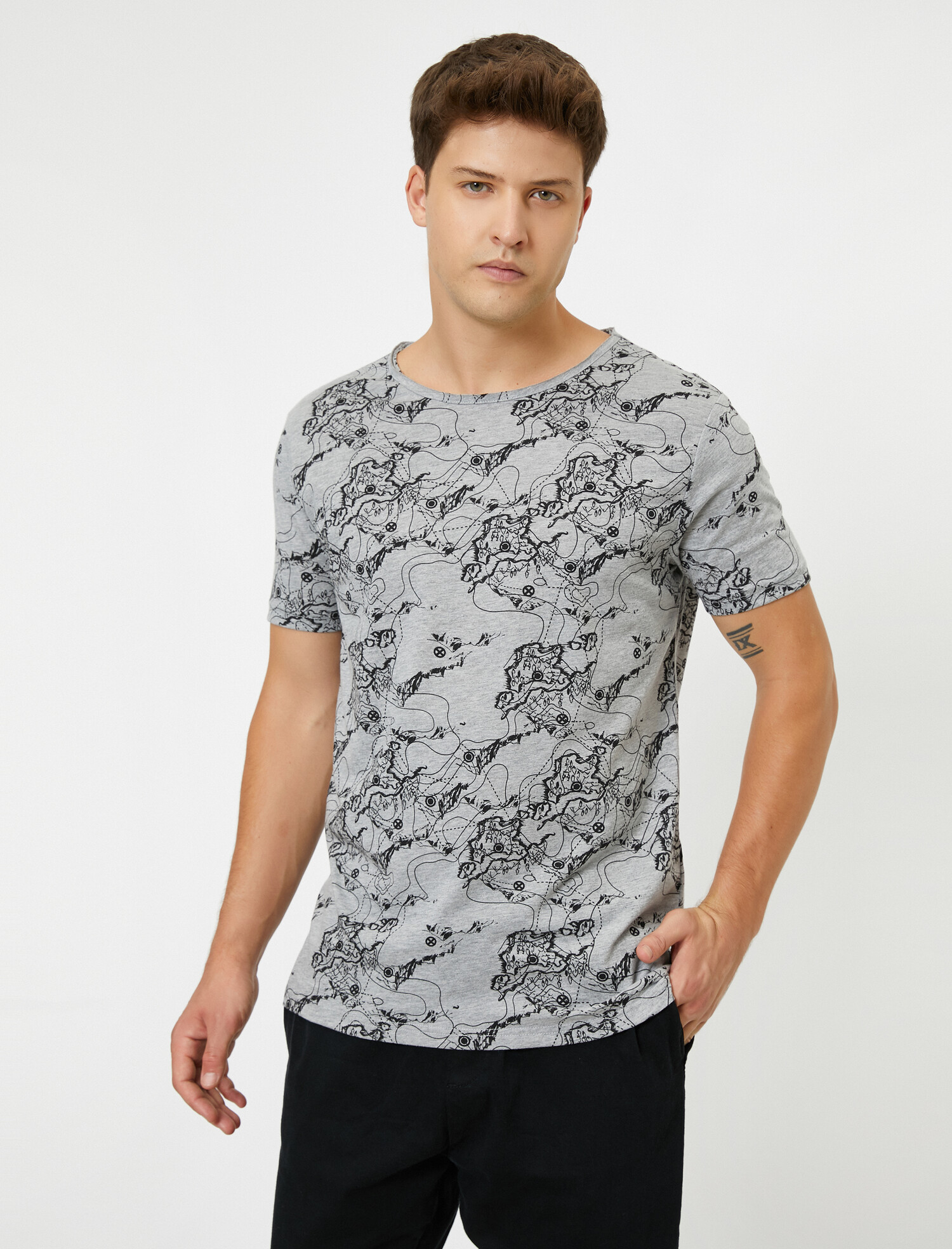 

Футболка Koton 7YAM15361LK-023 M Grey