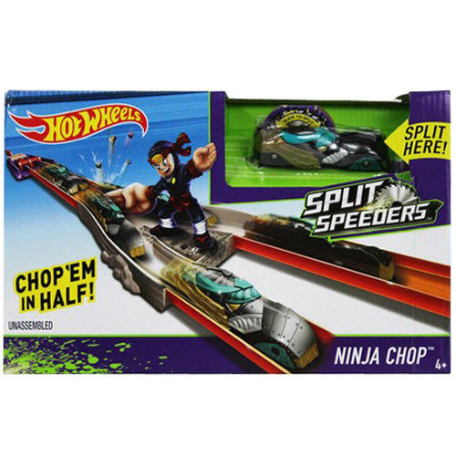 

Трек Удар нинзя из серии молниеносные половинки Hot Wheels Mattel 33570-BR-1534