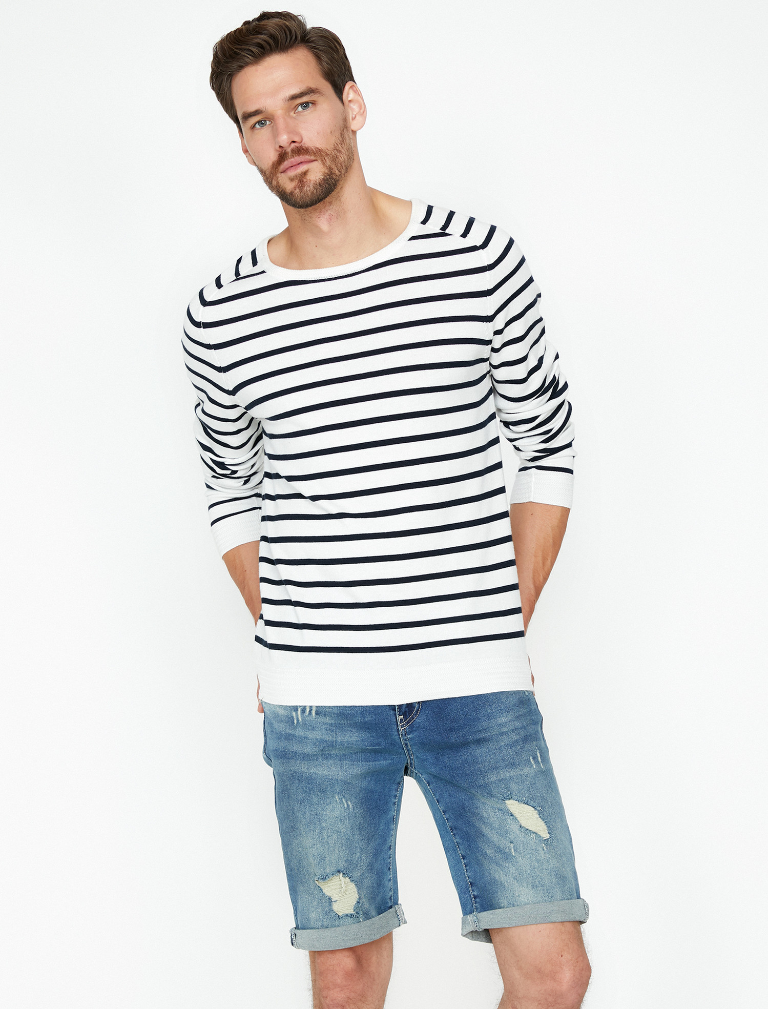 

Шорты Koton 8YAM43347LD-600 33 Blue