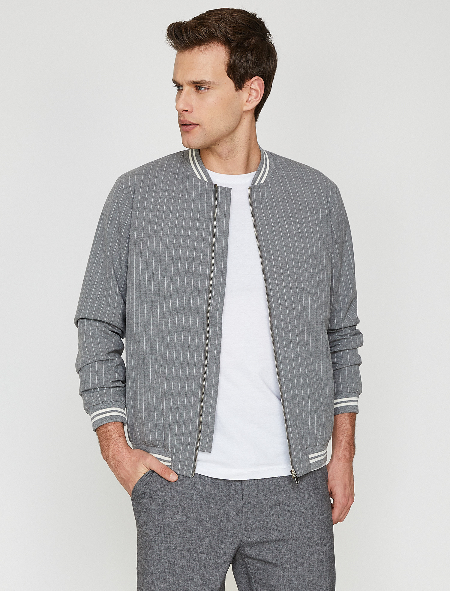 

Бомбер Koton 9KAM24333OW-023 XL Grey