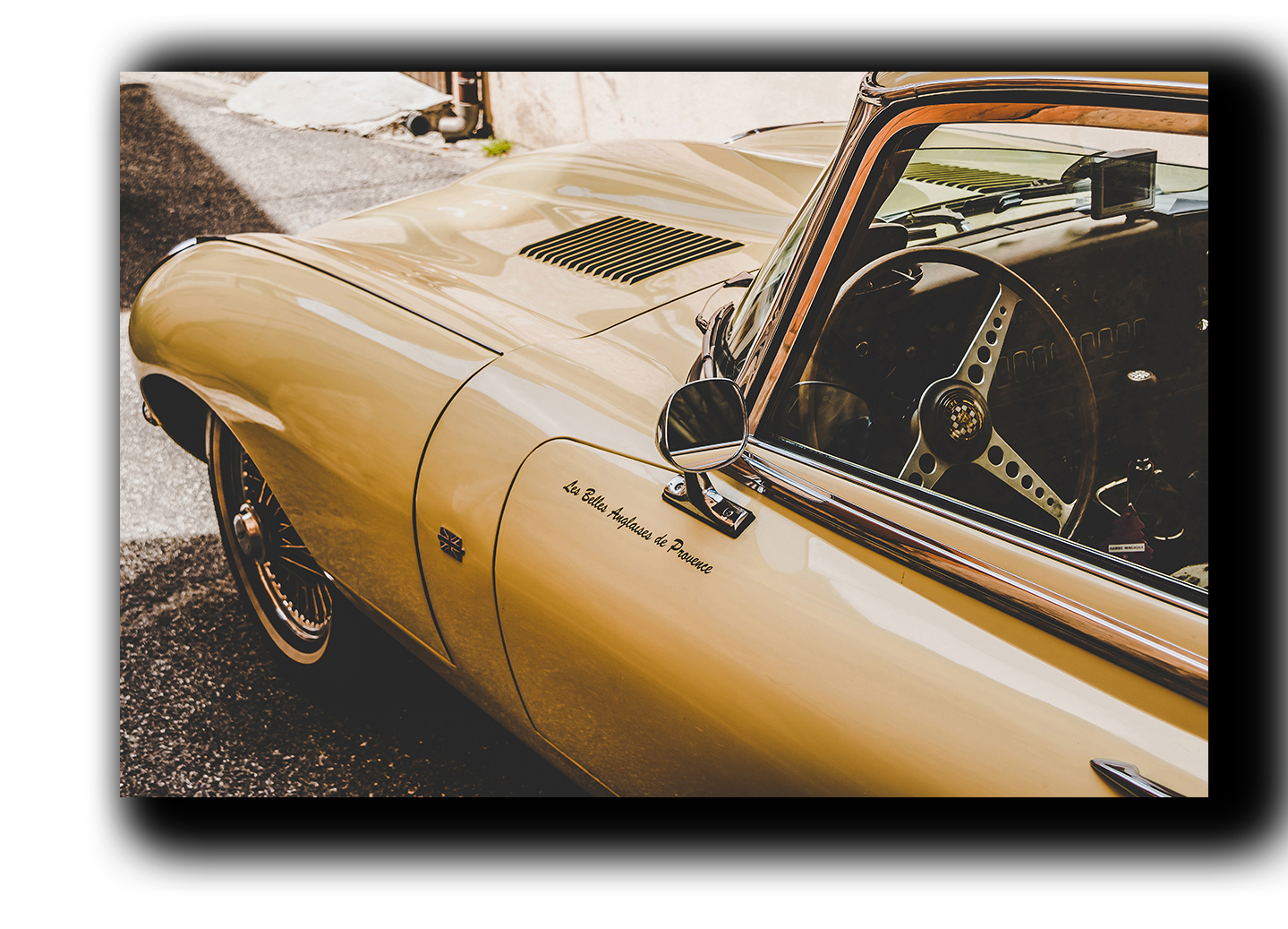 

картина на холсте Jaguar e-type старинные ретро винтажные авто Hotel Arizona HD 28 см x 41 см