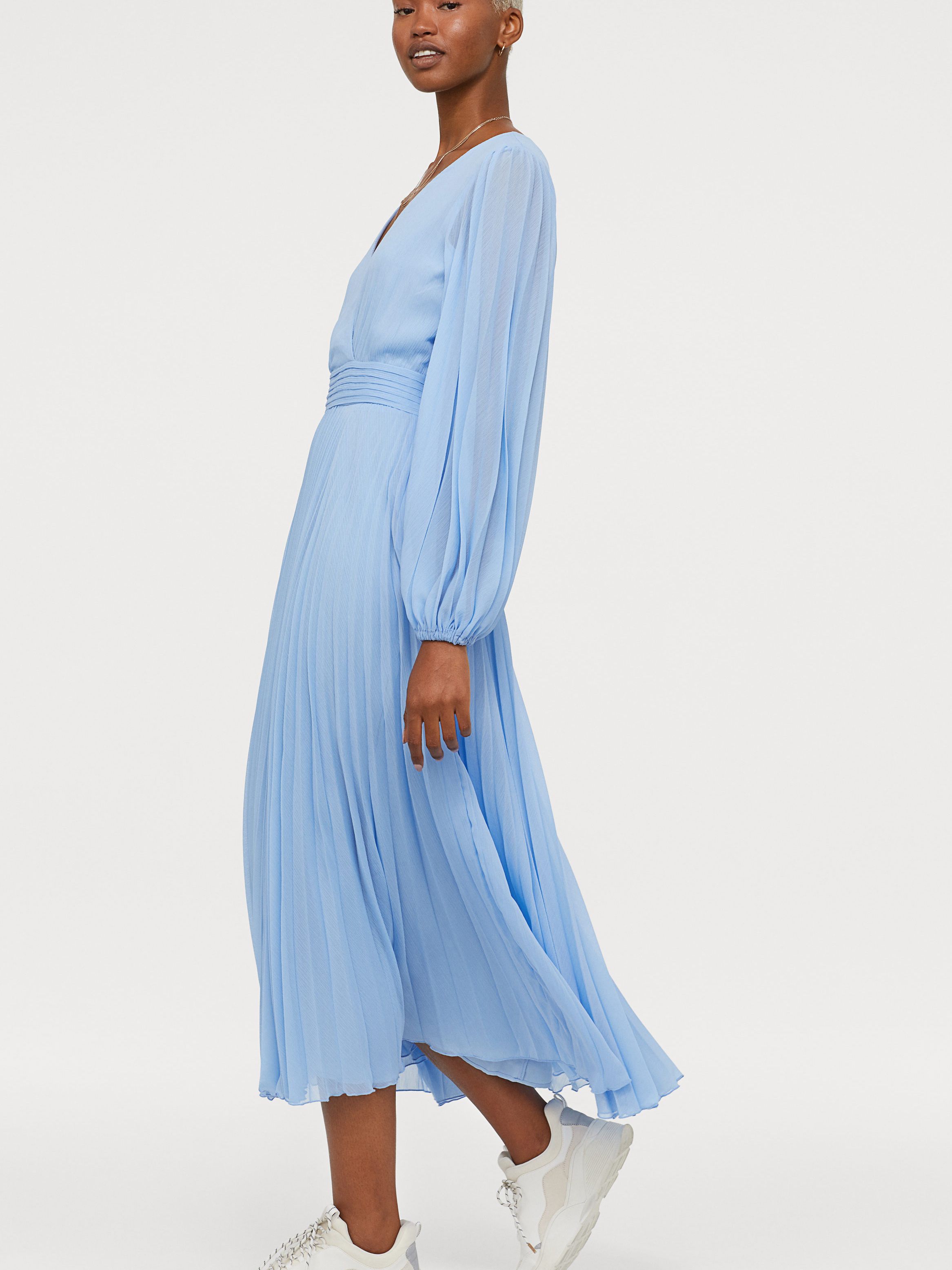 

Платье H&M 0795052-0 32 Голубое