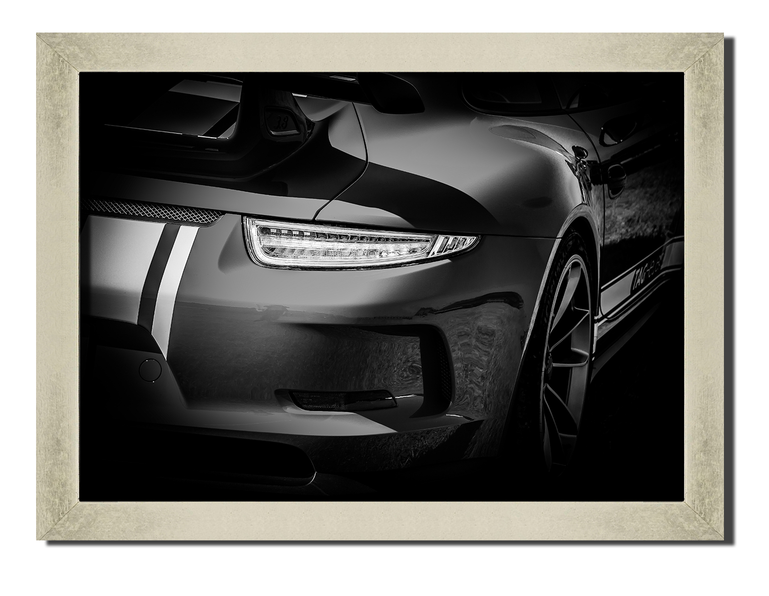 

Silver frame картина на файн-арт бумаге Суперкар Porsche 911 GT3 спортивные гоночные авто суперкары Hotel Arizona HD 31 см x 41 см