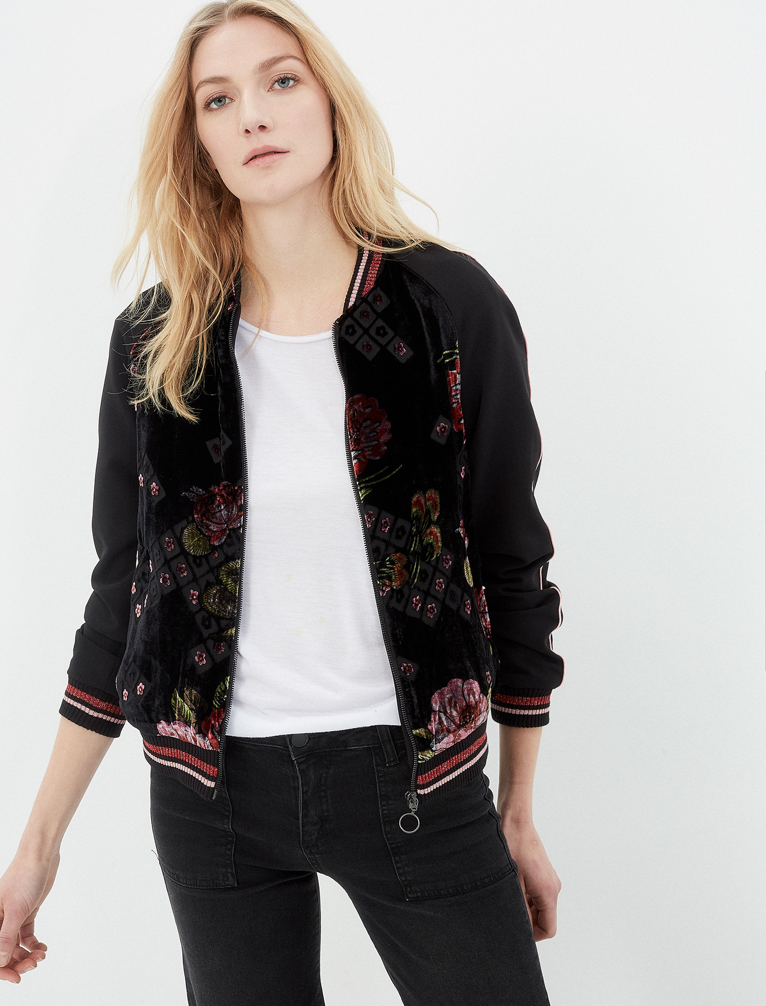 

Жакет Koton 7KAK23626EW 38 Black Design