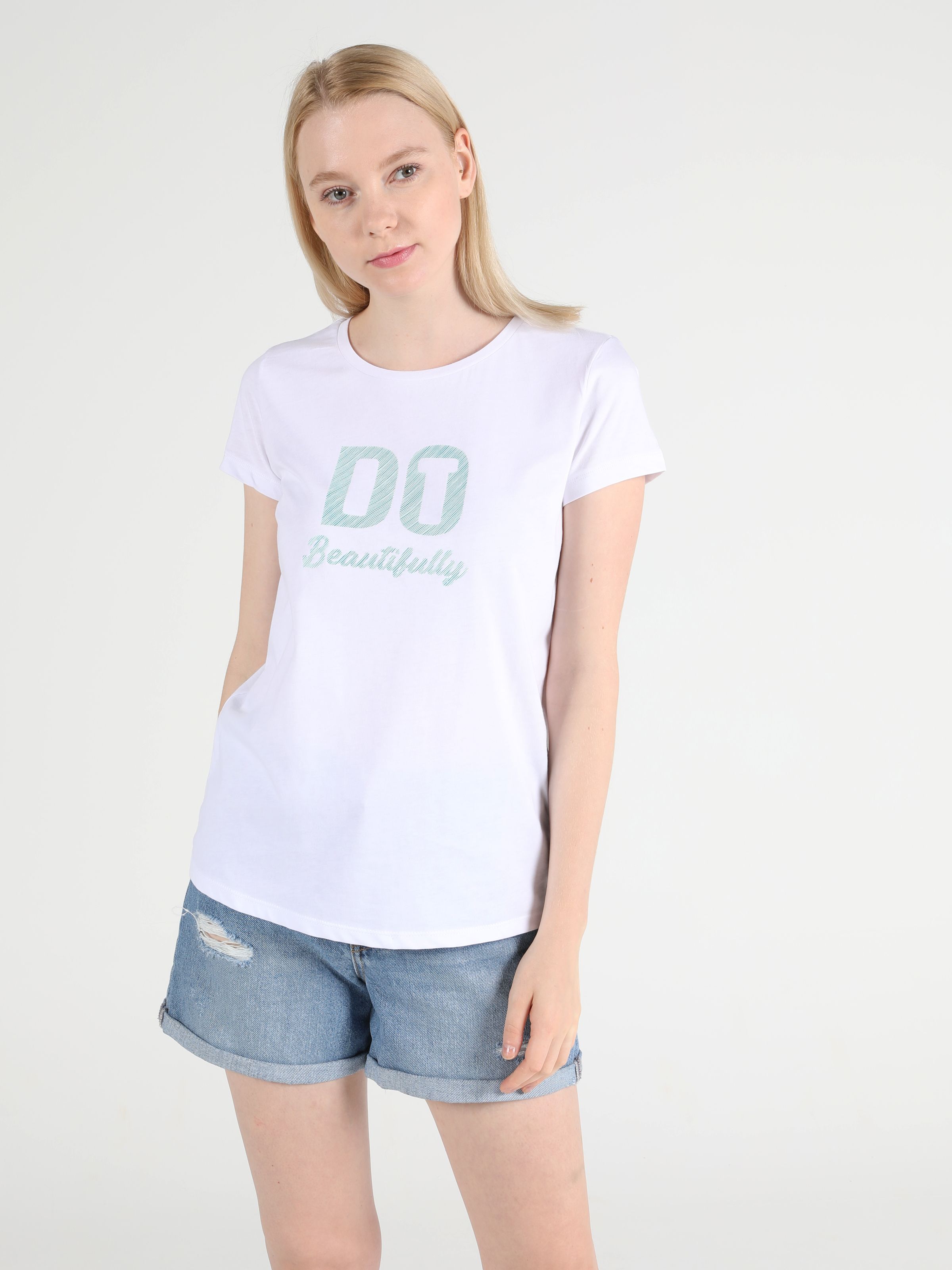 

Футболка Colin' CL1051337WHT, Футболка Colin's CL1051337WHT S