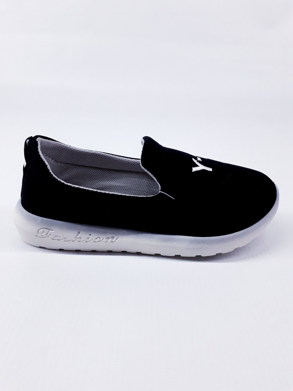 

Мокасины Xifa Kids 1659-1 28(р) 17,5 см черный